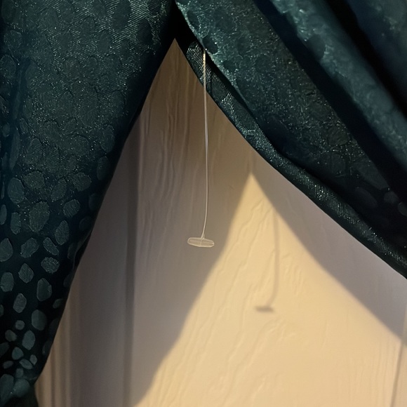 Dark Green Long Sleeve Dress - Picture 5 of 5